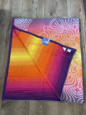 Trident Oversized Beach Towel, 100% Cotton, 40IN X 72IN, NEW